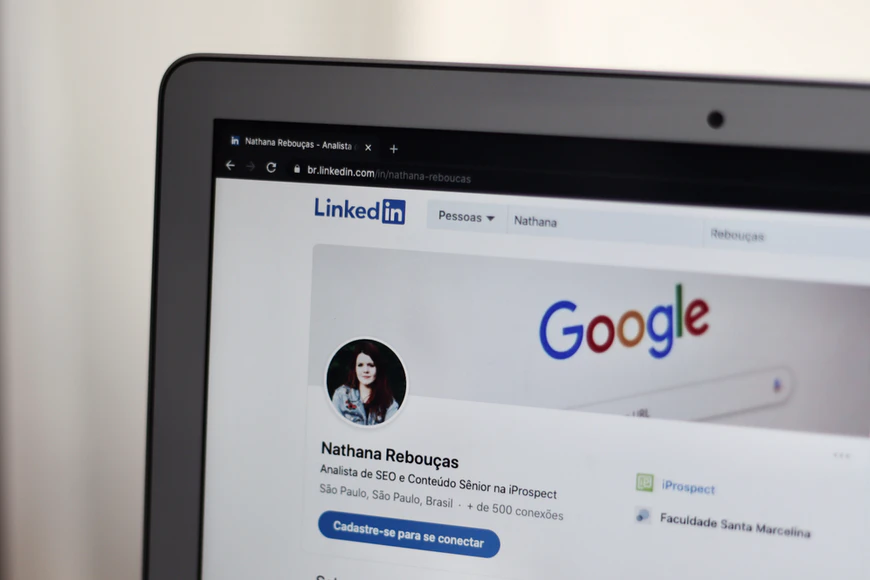 Check LinkedIn For Resumes | Hire the Best Candidates for Your Company